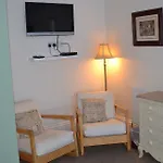 Corra Lynn 4* Whitby