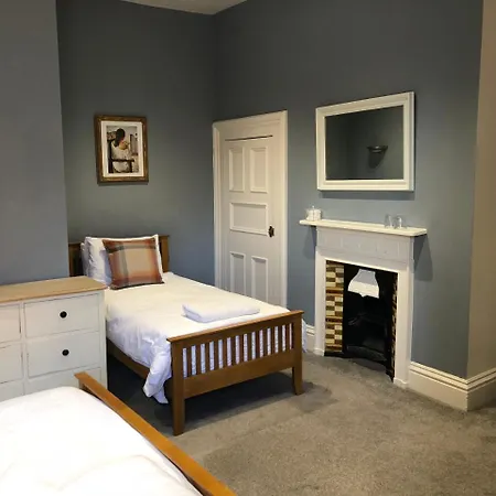 Couette-café Corra Lynn Whitby