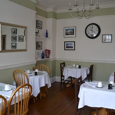 Corra Lynn 4* Whitby