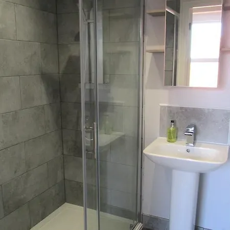 Corra Lynn 4* Whitby