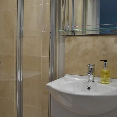 Alojamento de Acomodação e Pequeno-almoço Corra Lynn